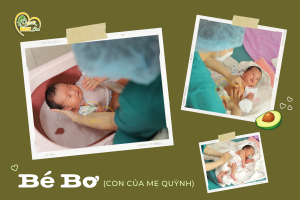 Các điều dưỡng viên của Nurse Care tiến hành dịch vụ tắm tại nhà cho bé Bơ (con của mẹ Quỳnh).